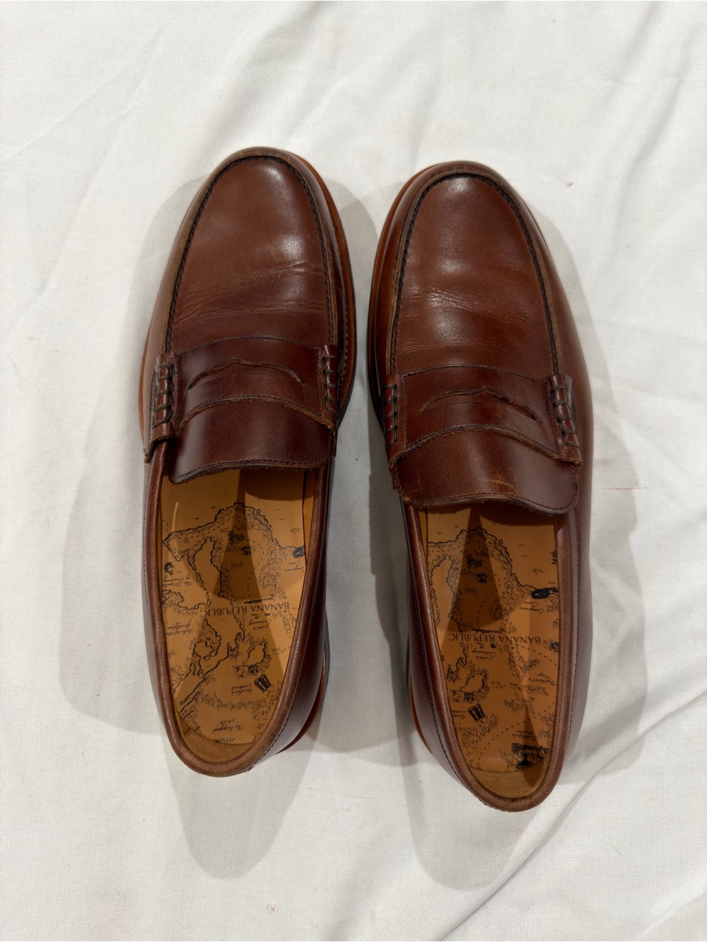 Men’s Banana republic leather penny loafers size 10.5